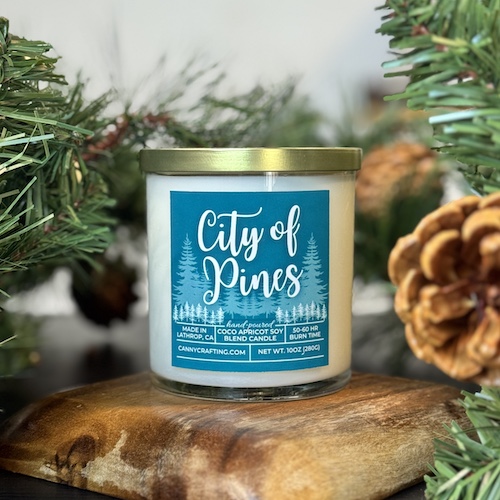 City of Pines - Cozy Candle